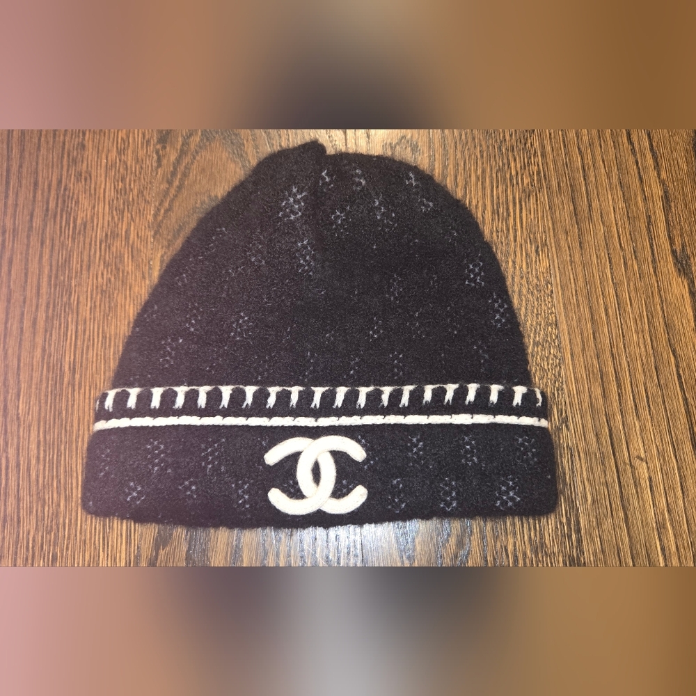 Authentic Chanel Black Cashmere,Wool, and Silk Beanie with Beige Logo
